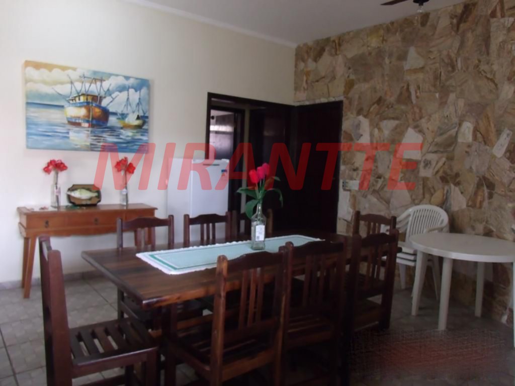 Casa terrea de 250m² com 3 quartos em Cibratel II