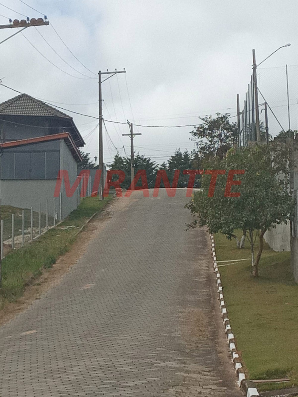 Terreno de 1109m² em Parque Fernão Dias