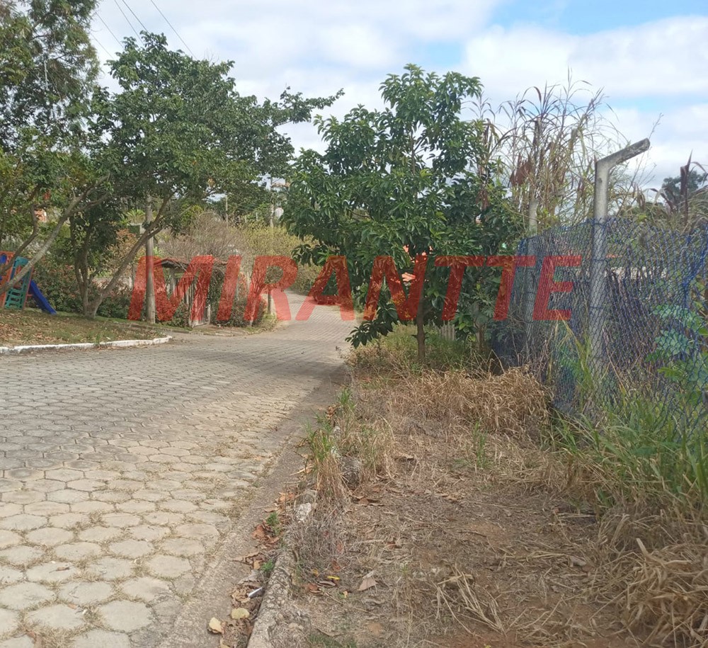Terreno de 1109m² em Parque Fernão Dias