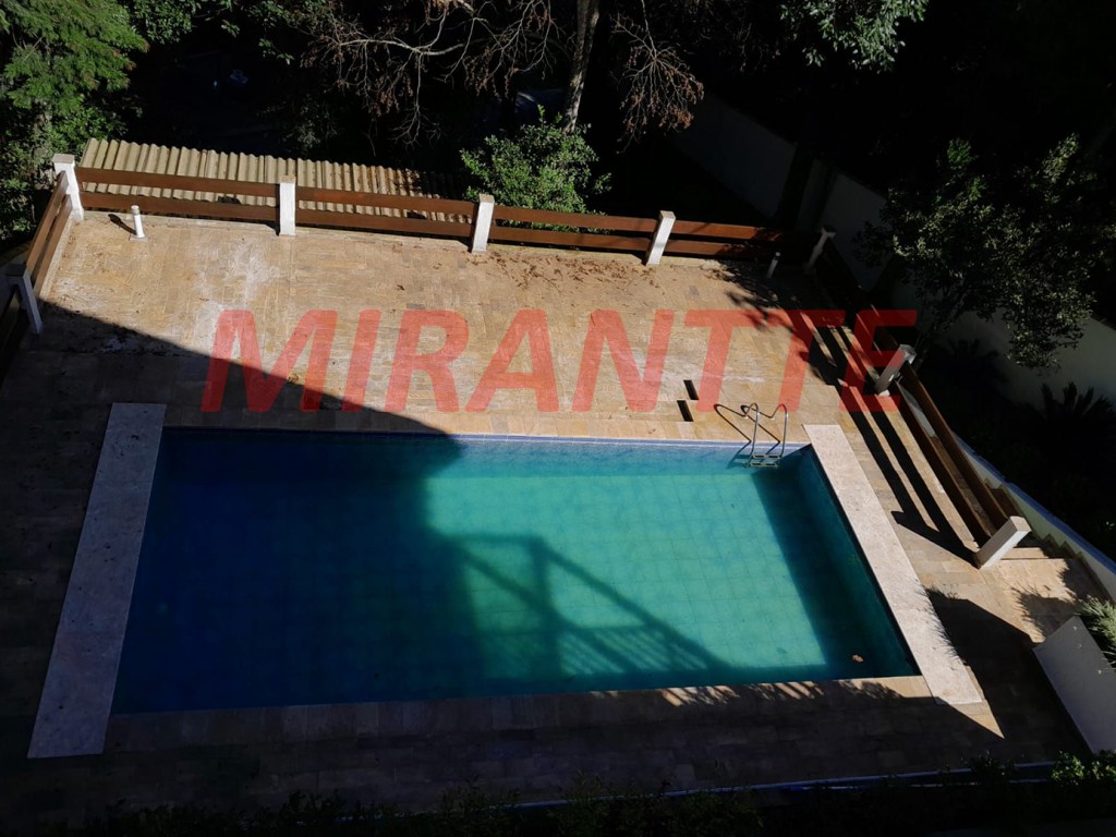 Sobrado de 500m² com 6 quartos em PARQUE PETROPOLIS