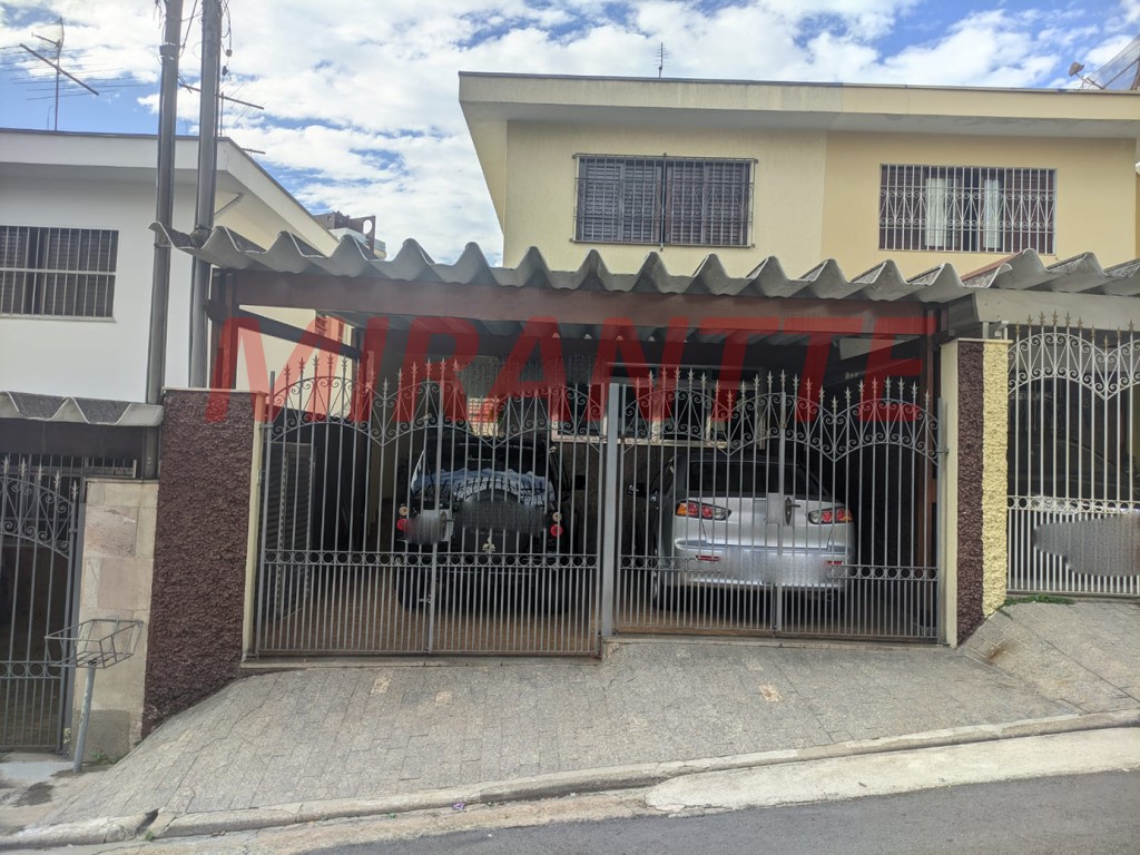 Sobrado de 200m² com 3 quartos em Parada Inglesa