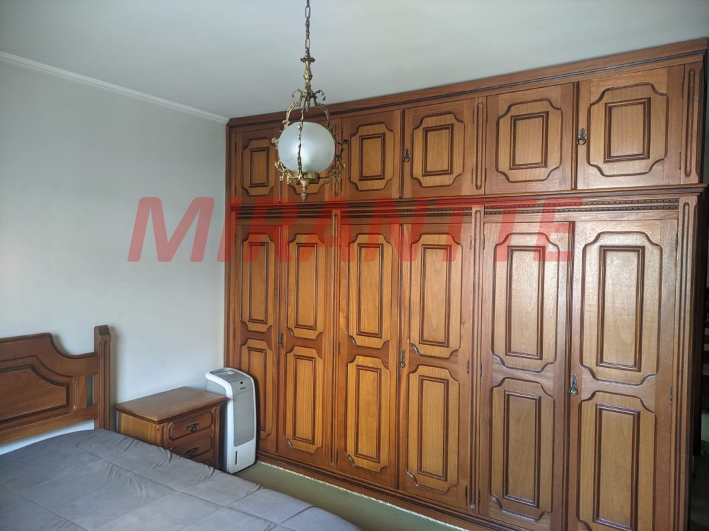 Sobrado de 200m² com 3 quartos em Parada Inglesa
