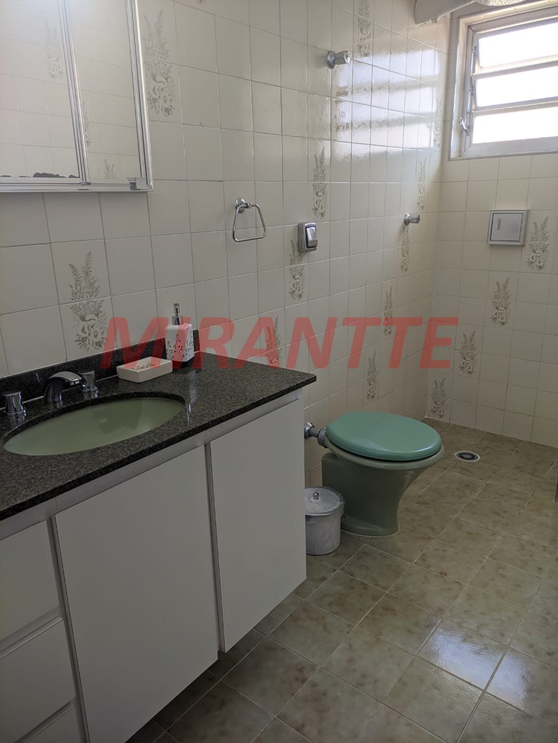Sobrado de 200m² com 3 quartos em Parada Inglesa