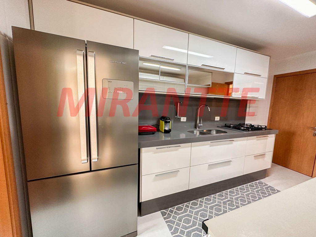 Apartamento de 120m² com 3 quartos em Santana