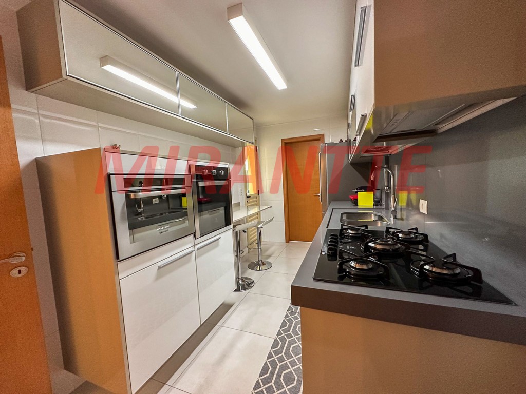 Apartamento de 120m² com 3 quartos em Santana