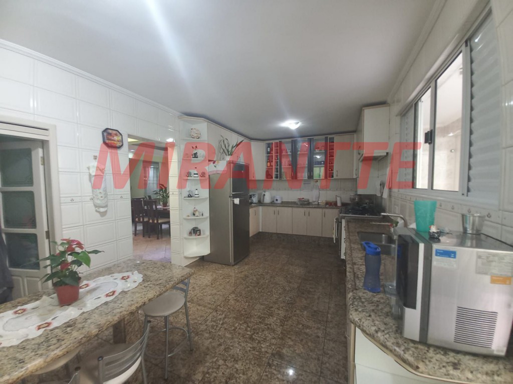 Sobrado de 170m² com 3 quartos em Vila Nova Cachoeirinha