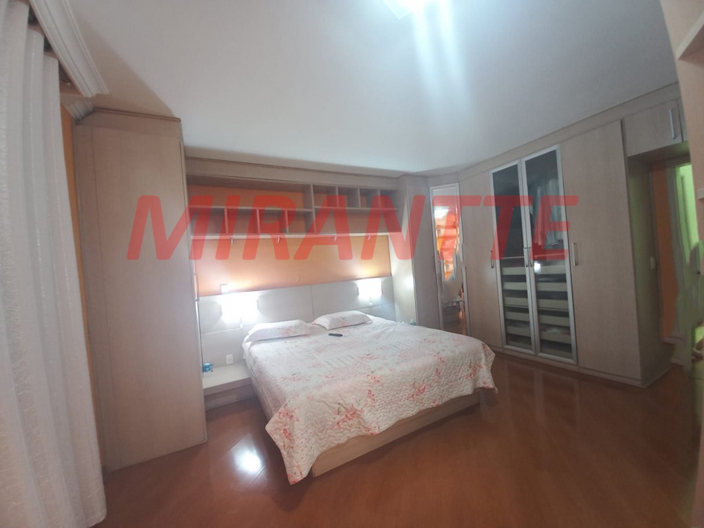 Sobrado de 170m² com 3 quartos em Vila Nova Cachoeirinha