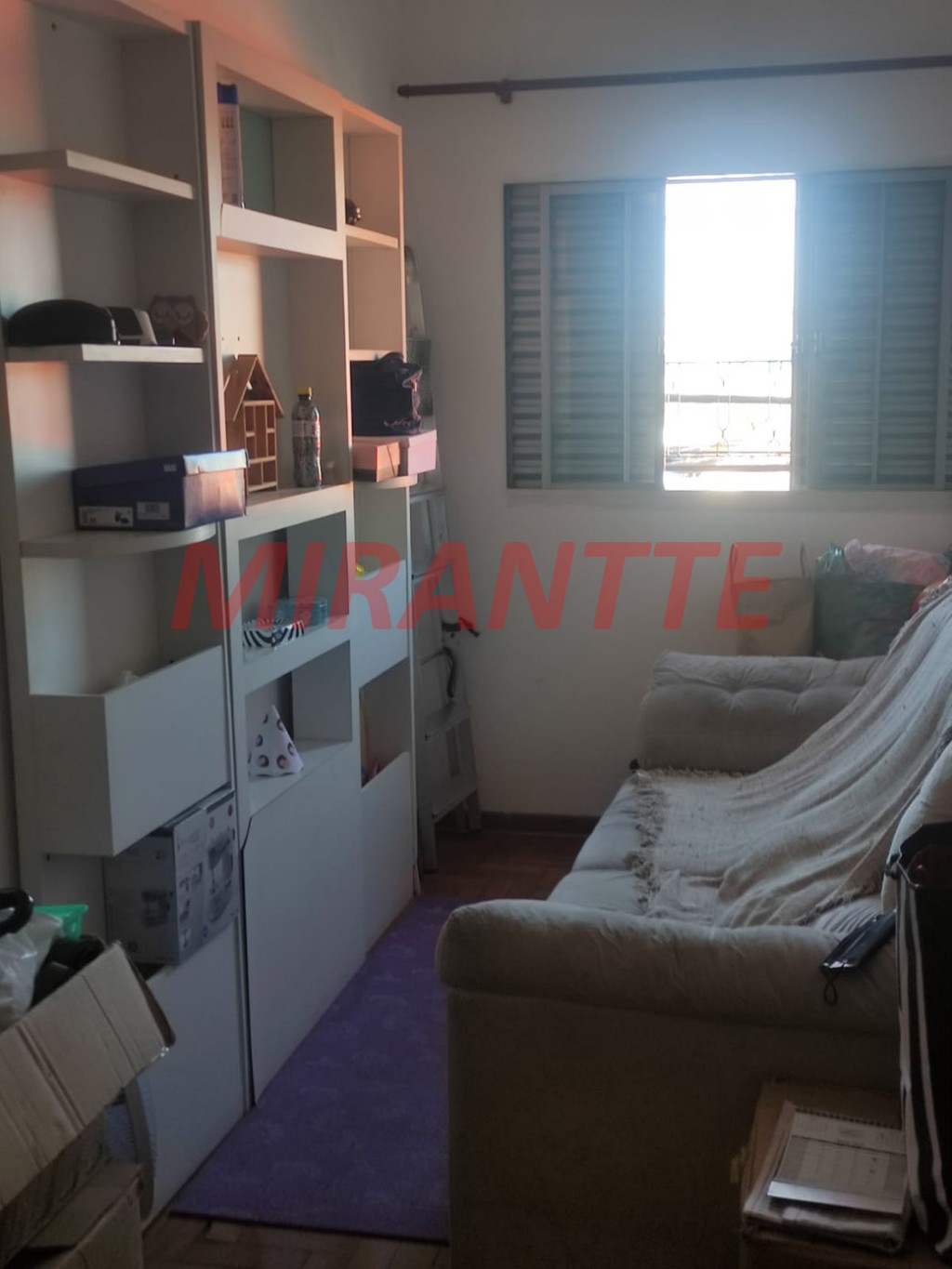 Sobrado de 200m² com 4 quartos em Jardim Almanara