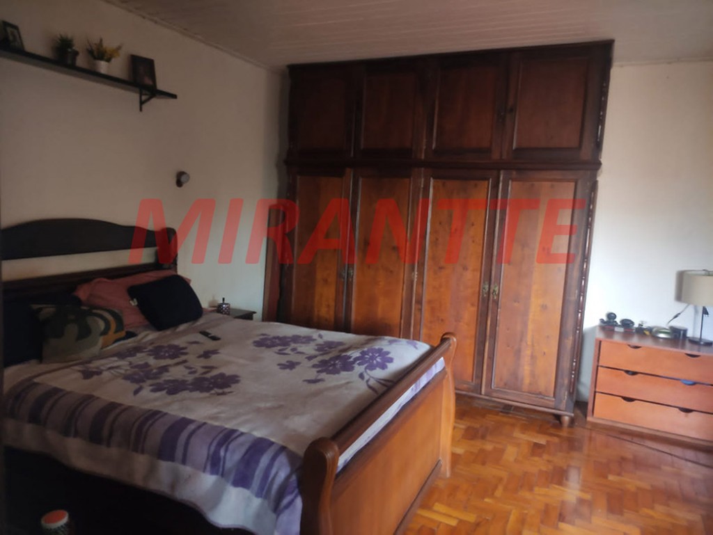 Sobrado de 200m² com 4 quartos em Jardim Almanara