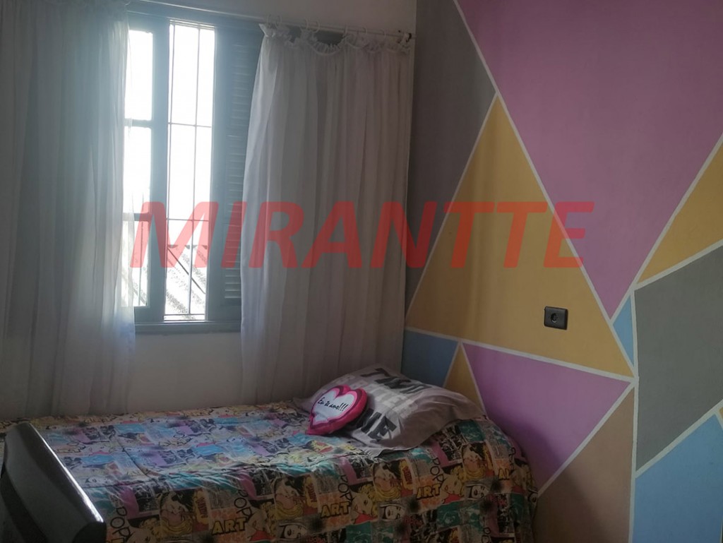 Sobrado de 200m² com 4 quartos em Jardim Almanara