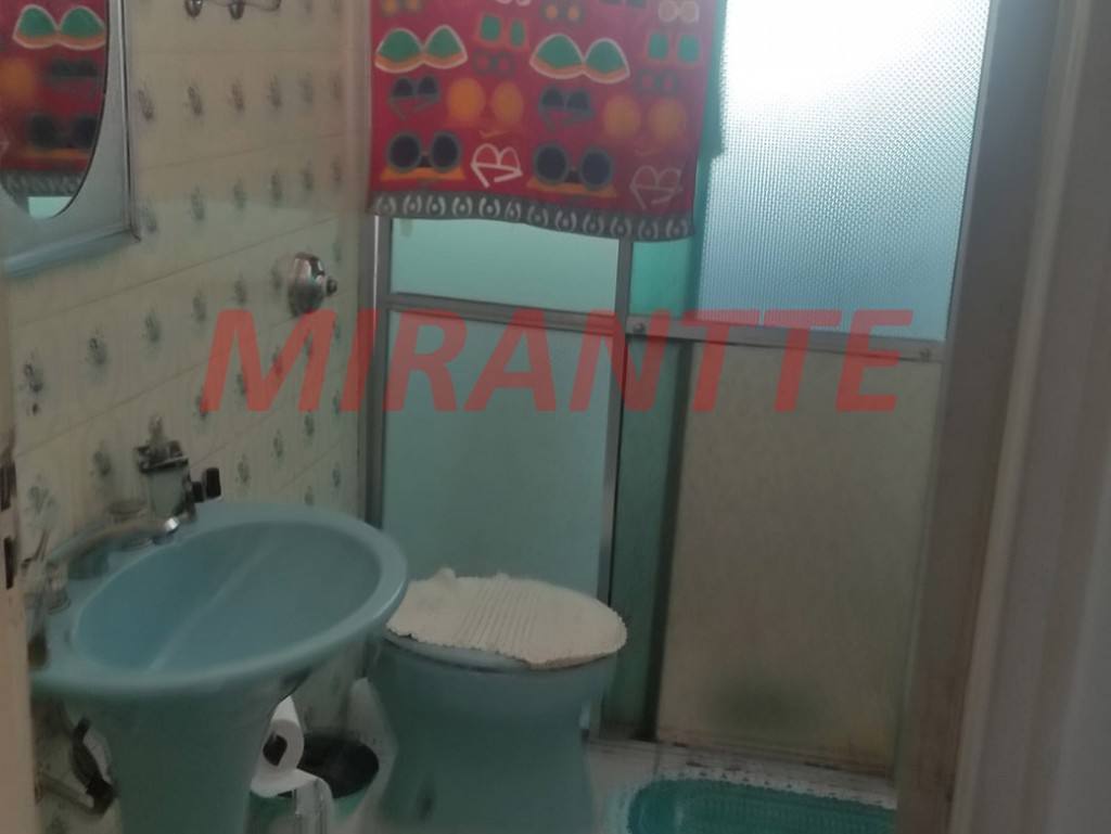 Sobrado de 200m² com 4 quartos em Jardim Almanara