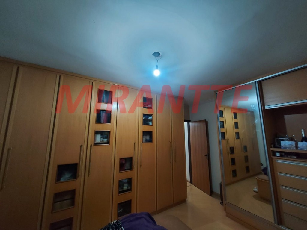 Sobrado de 270m² com 3 quartos em Vila Medeiros