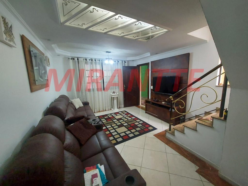 Sobrado de 270m² com 3 quartos em Vila Medeiros