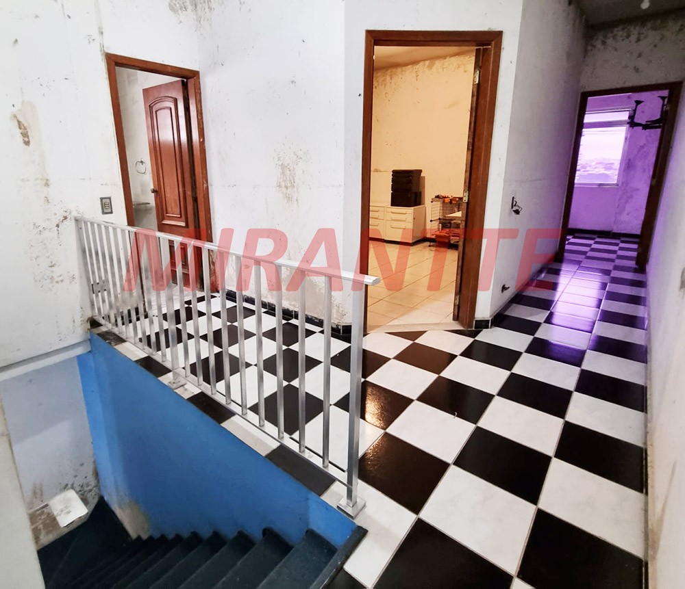 Sobrado de 164m² com 5 quartos em Vila Maria Alta