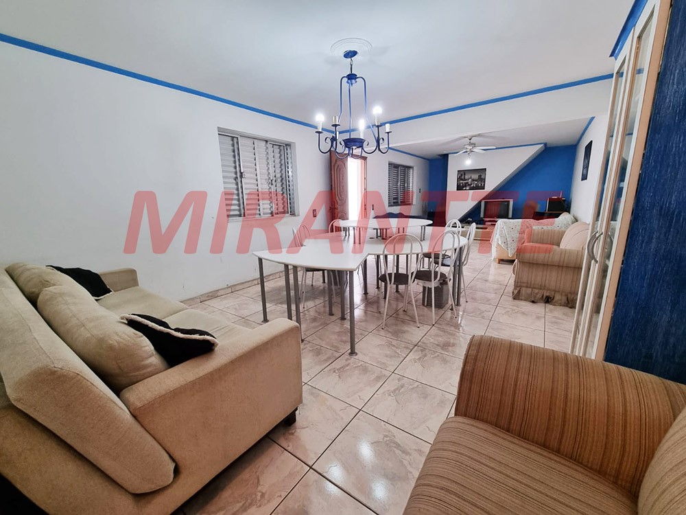 Sobrado de 164m² com 5 quartos em Vila Maria Alta