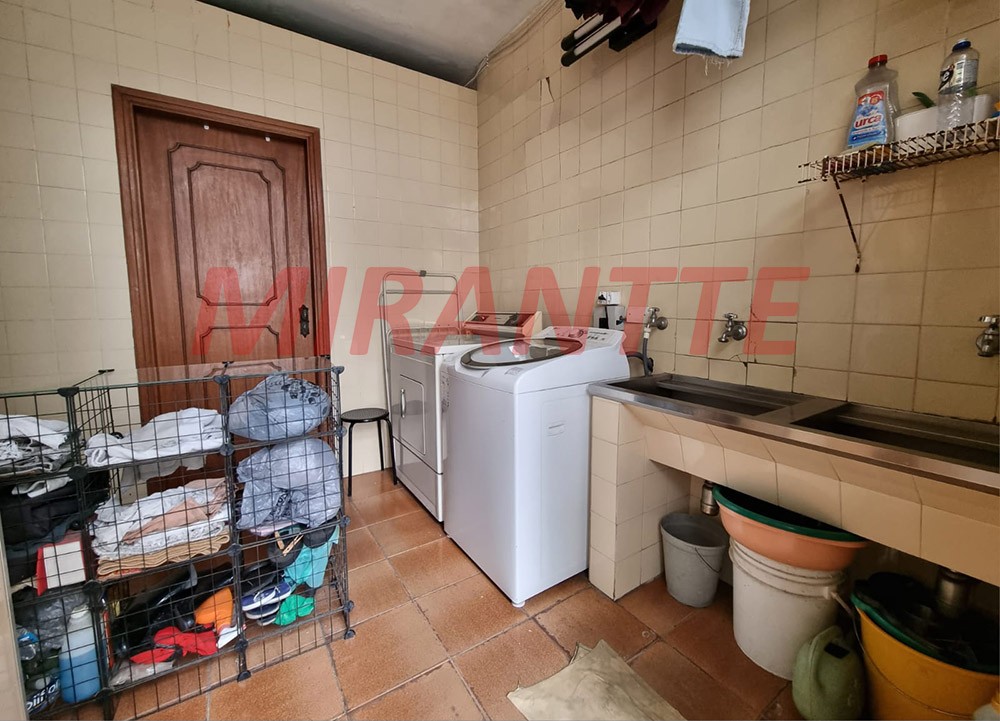 Sobrado de 164m² com 5 quartos em Vila Maria Alta