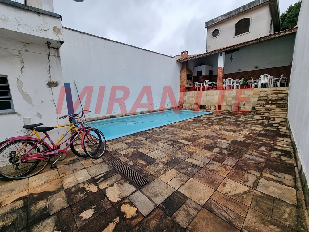 Sobrado de 164m² com 5 quartos em Vila Maria Alta