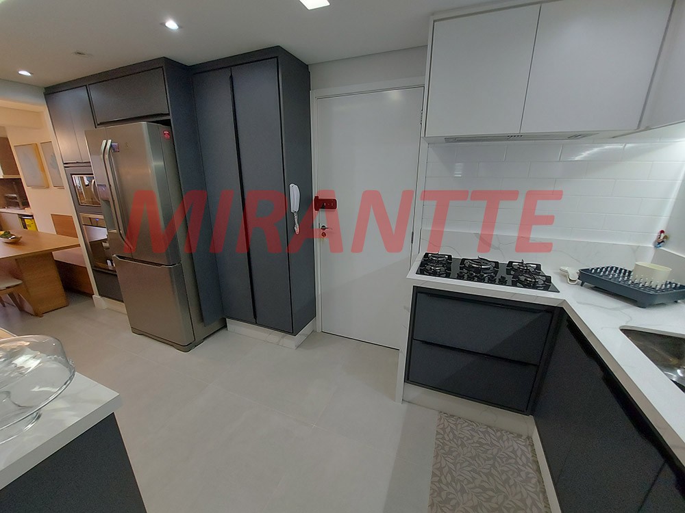 Apartamento de 153m² com 4 quartos em Santa Terezinha