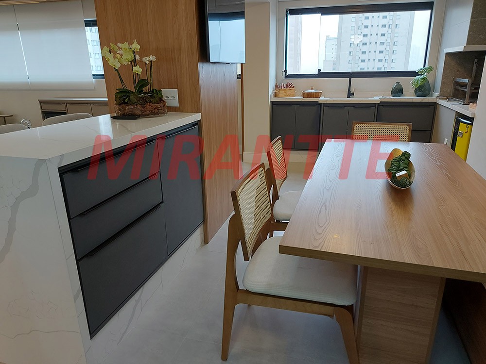 Apartamento de 153m² com 4 quartos em Santa Terezinha