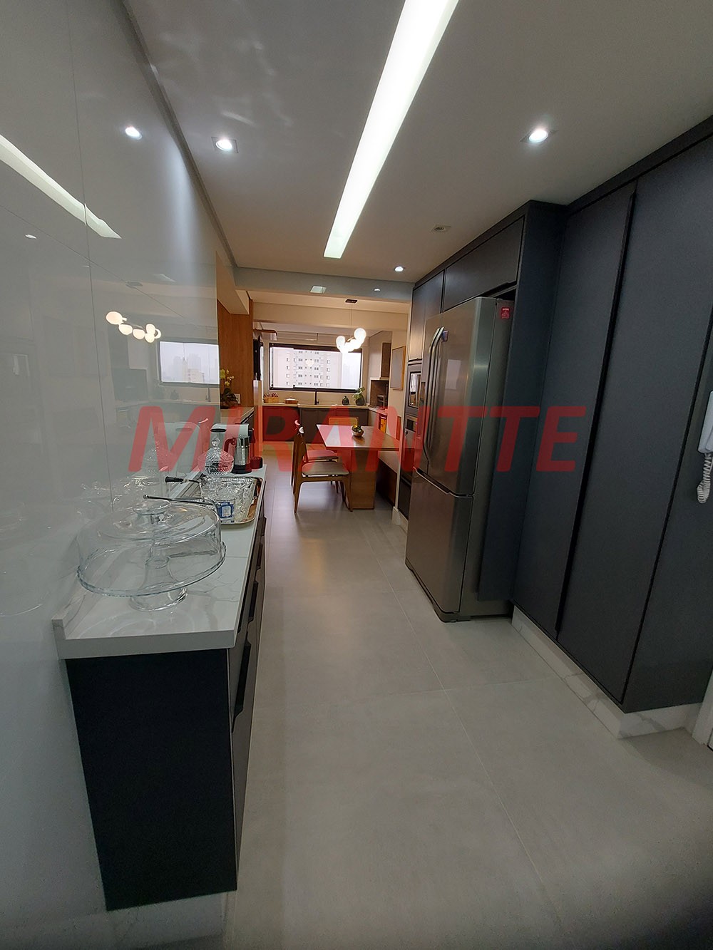 Apartamento de 153m² com 4 quartos em Santa Terezinha