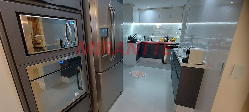Apartamento de 153m² com 4 quartos em Santa Terezinha