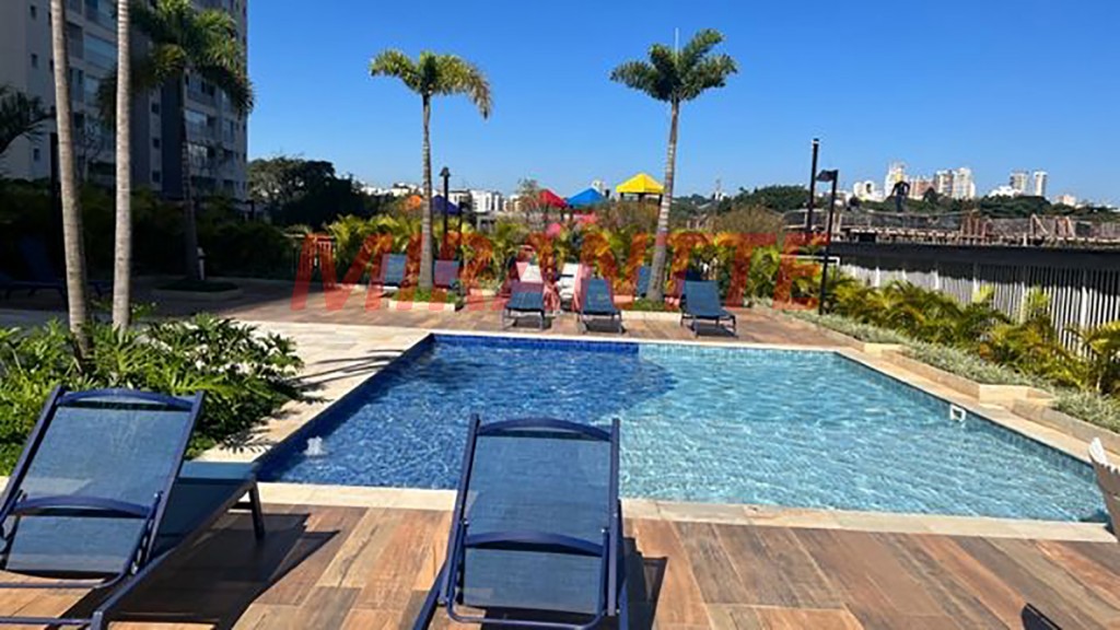 Apartamento de 1.2m² com 3 quartos em Vila Anastacio