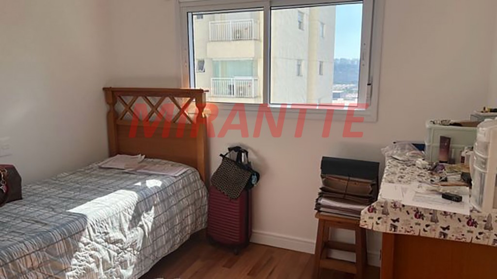 Apartamento de 1.2m² com 3 quartos em Vila Anastacio