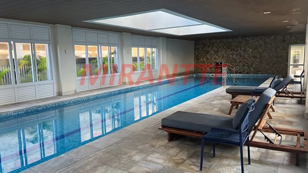 Apartamento de 1.2m² com 3 quartos em Vila Anastacio