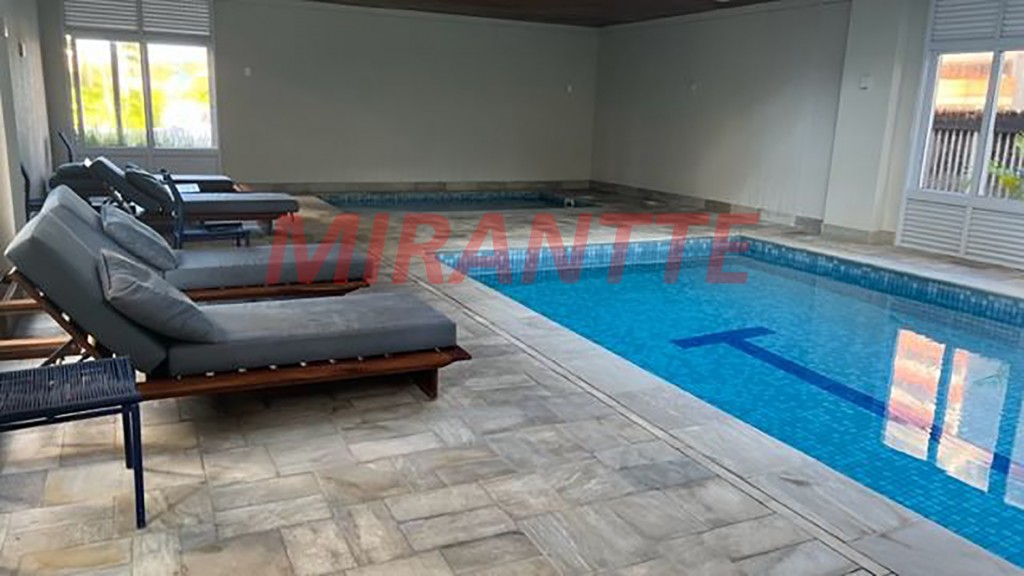 Apartamento de 1.2m² com 3 quartos em Vila Anastacio