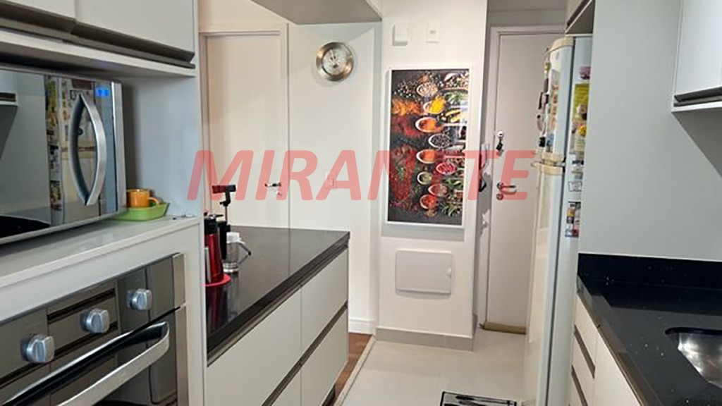 Apartamento de 1.2m² com 3 quartos em Vila Anastacio
