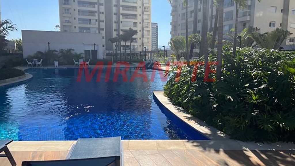 Apartamento de 1.2m² com 3 quartos em Vila Anastacio