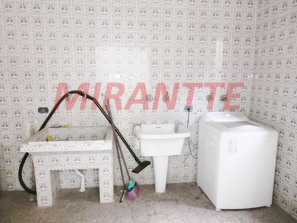 Sobrado de 697m² com 3 quartos em Jardim São Bento