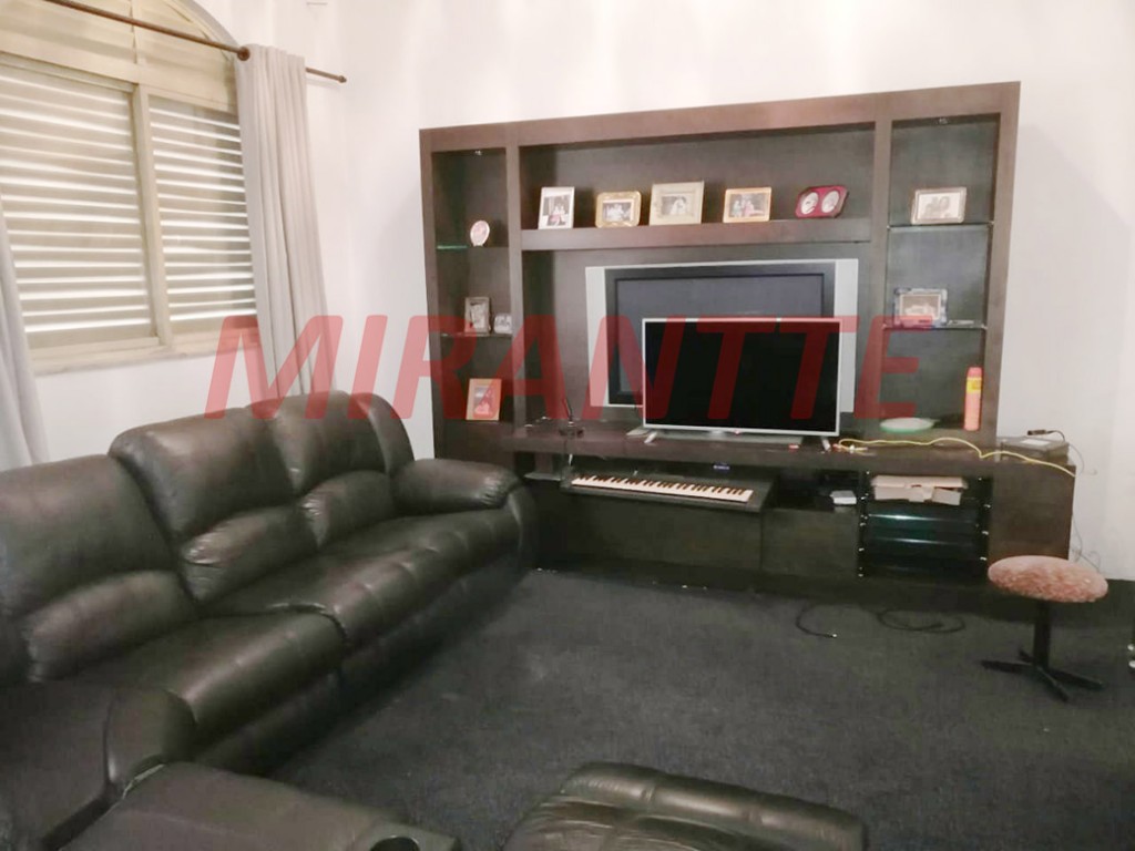 Sobrado de 697m² com 3 quartos em Jardim São Bento