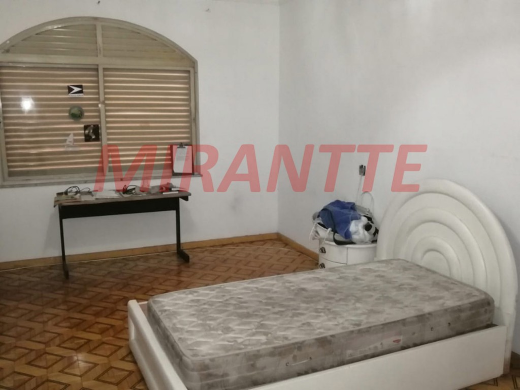 Sobrado de 697m² com 3 quartos em Jardim São Bento