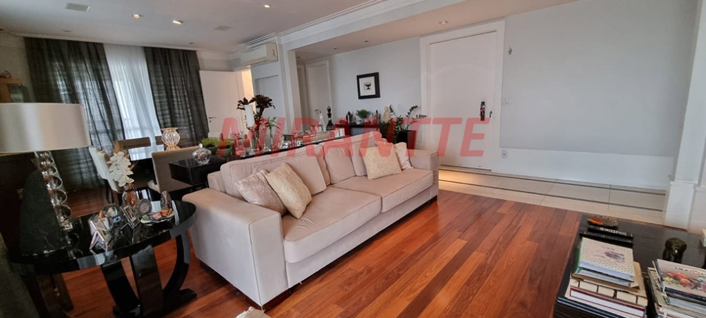 Apartamento de 245m² com 4 quartos em Vila Clementino