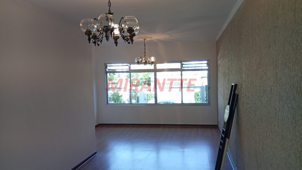 Sobrado de 221m² com 3 quartos em Jardim São Paulo