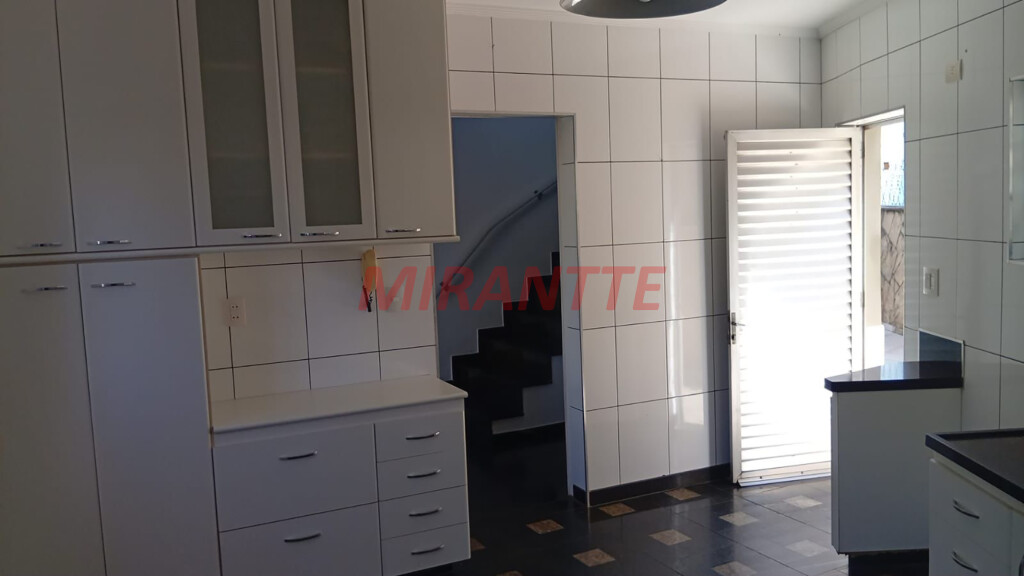 Sobrado de 221m² com 3 quartos em Jardim São Paulo