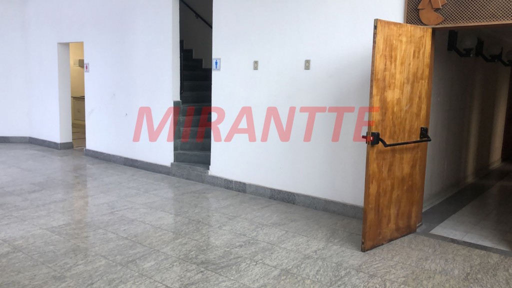 Comercial de 500m² em Casa Verde