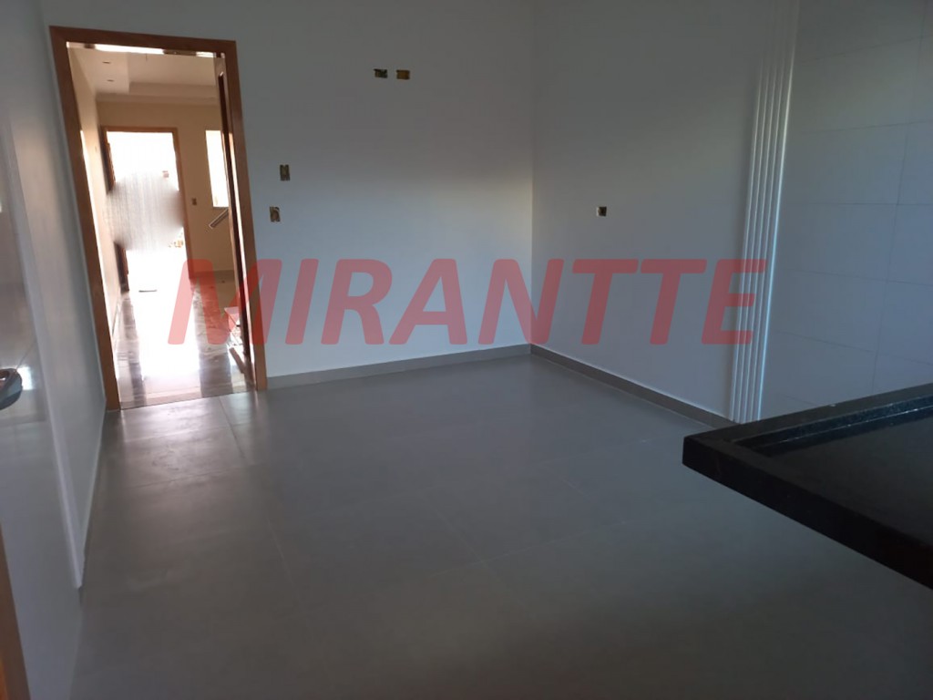 Sobrado de 90m² com 3 quartos em Vila Basileia