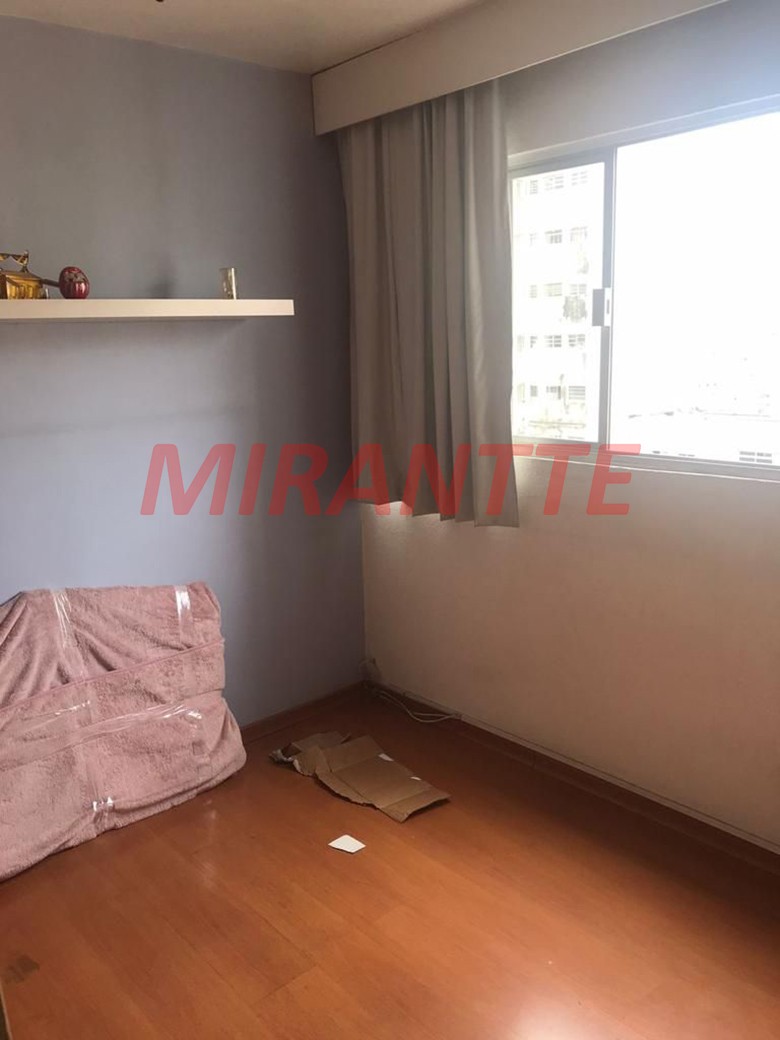 Apartamento de 48m² com 2 quartos em Santa Cecilia