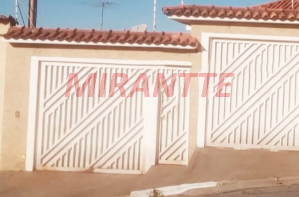 Casa terrea de 105m² com 3 quartos em Vila Isolina Mazzei