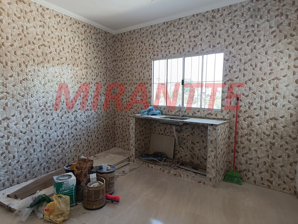 Apartamento com 2 quartos em Jardim Fontalis