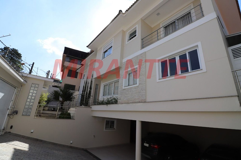 Sobrado de 490m² com 4 quartos em Jardim Virginia Branca