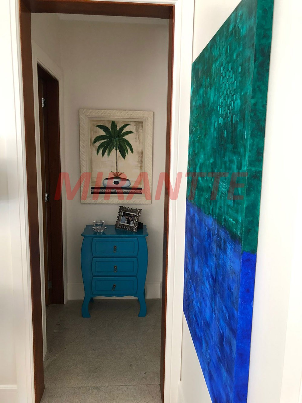 Sobrado de 490m² com 4 quartos em Jardim Virginia Branca