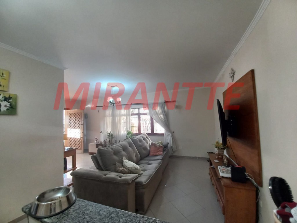 Casa terrea de 228m² com 3 quartos em Vila Irmaos Arnoni