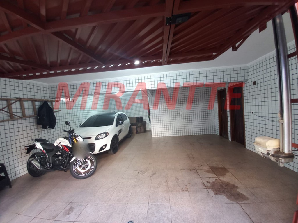 Casa terrea de 228m² com 3 quartos em Vila Irmaos Arnoni