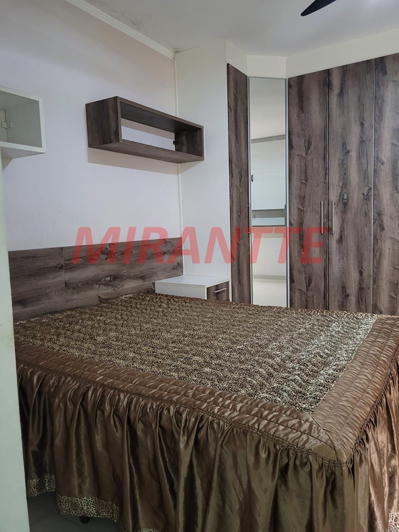 Sobrado de 200m² com 3 quartos em Vila Maricy