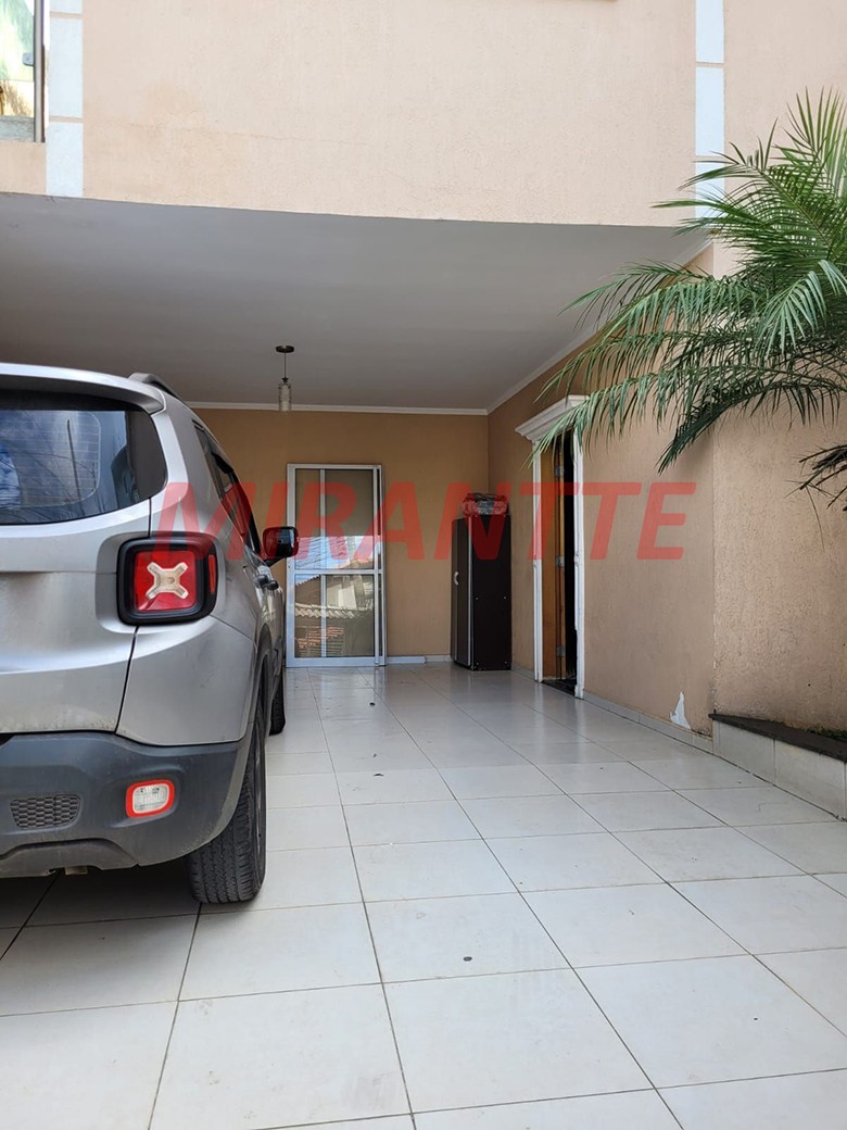 Sobrado de 200m² com 3 quartos em Vila Maricy