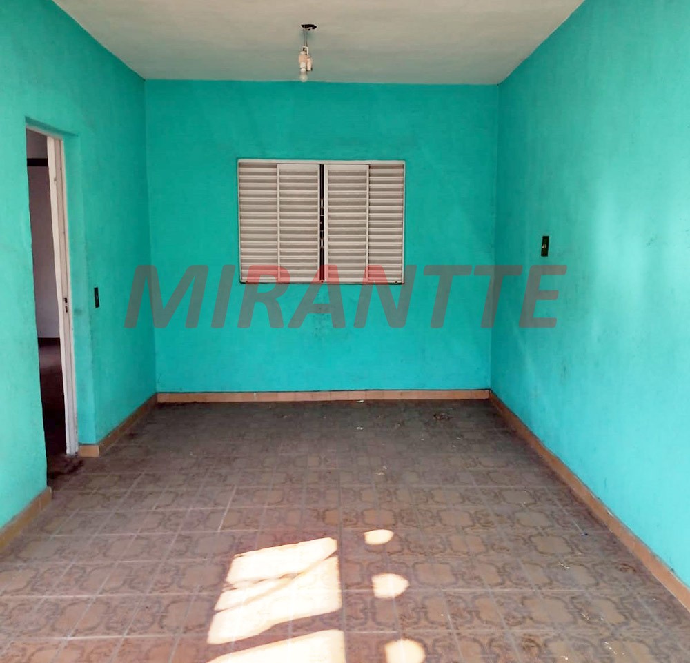 Casa terrea de 256m² com 6 quartos em Vila Medeiros