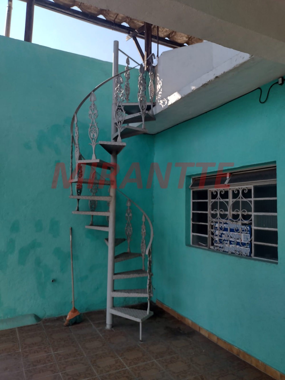Casa terrea de 256m² com 6 quartos em Vila Medeiros